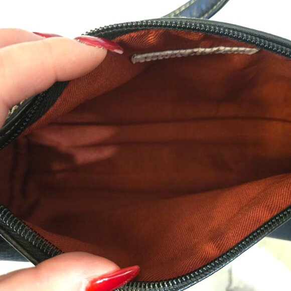 Vintage 2000's Tommy Hilfiger Cherry Purse - Picture 8 of 8